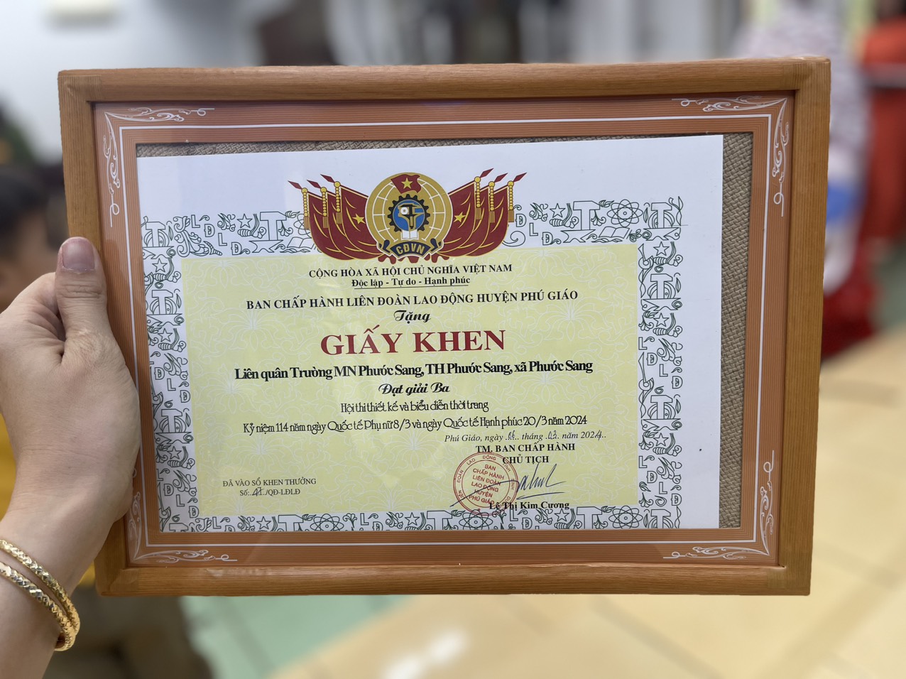 z5223114423716_7d0a17ef44c03f69f2a99bf129bd0857