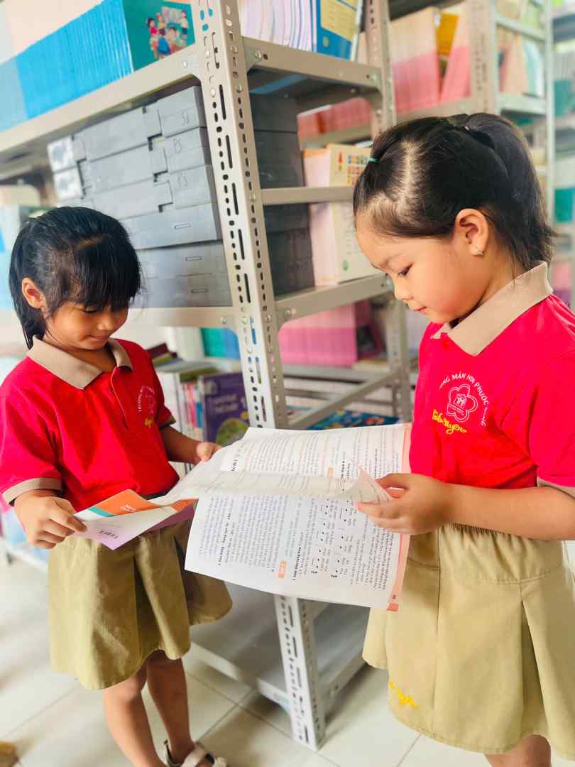 z6549796000229_803aa3d7952de248a4eb330171416bf7